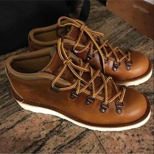 Danner Hiking Boots- NEW!